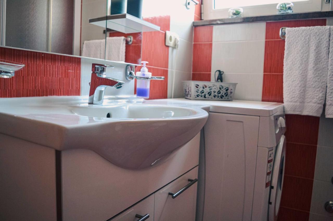 Apartment Valentina Задар Екстериор снимка